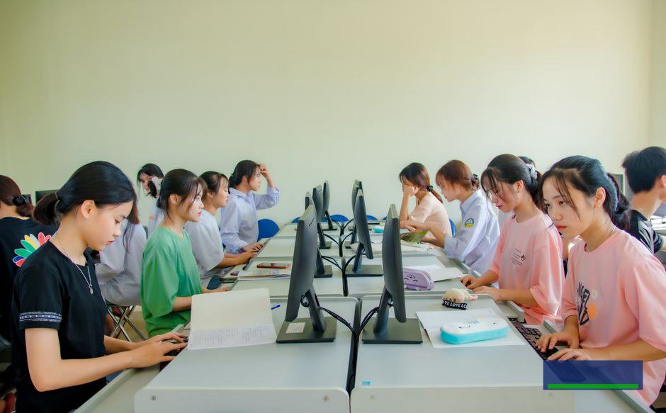 Đưa công cụ AI vào bài giảng kỹ năng viết