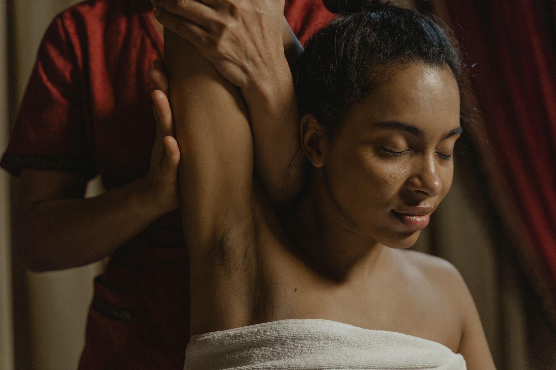 Massage Cổ Vai Gáy Ở Quận 1: Giải Pháp Cho Giảng Viên